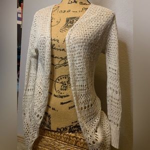 Cream colored cardigan rue 21
